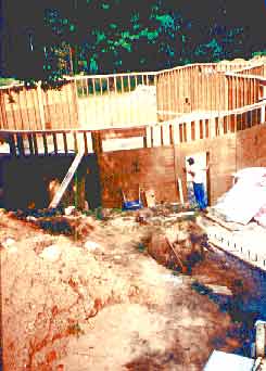 pic18.jpg (71263 bytes)